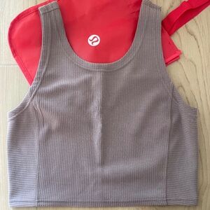 Lululemon cropped tank top